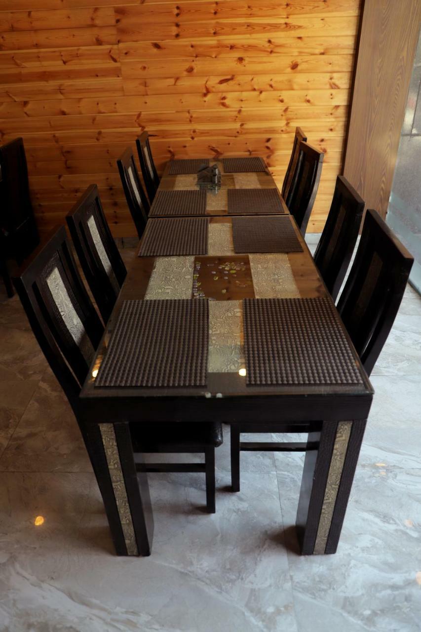 Hotel Sk International Rishikesh Bagian luar foto