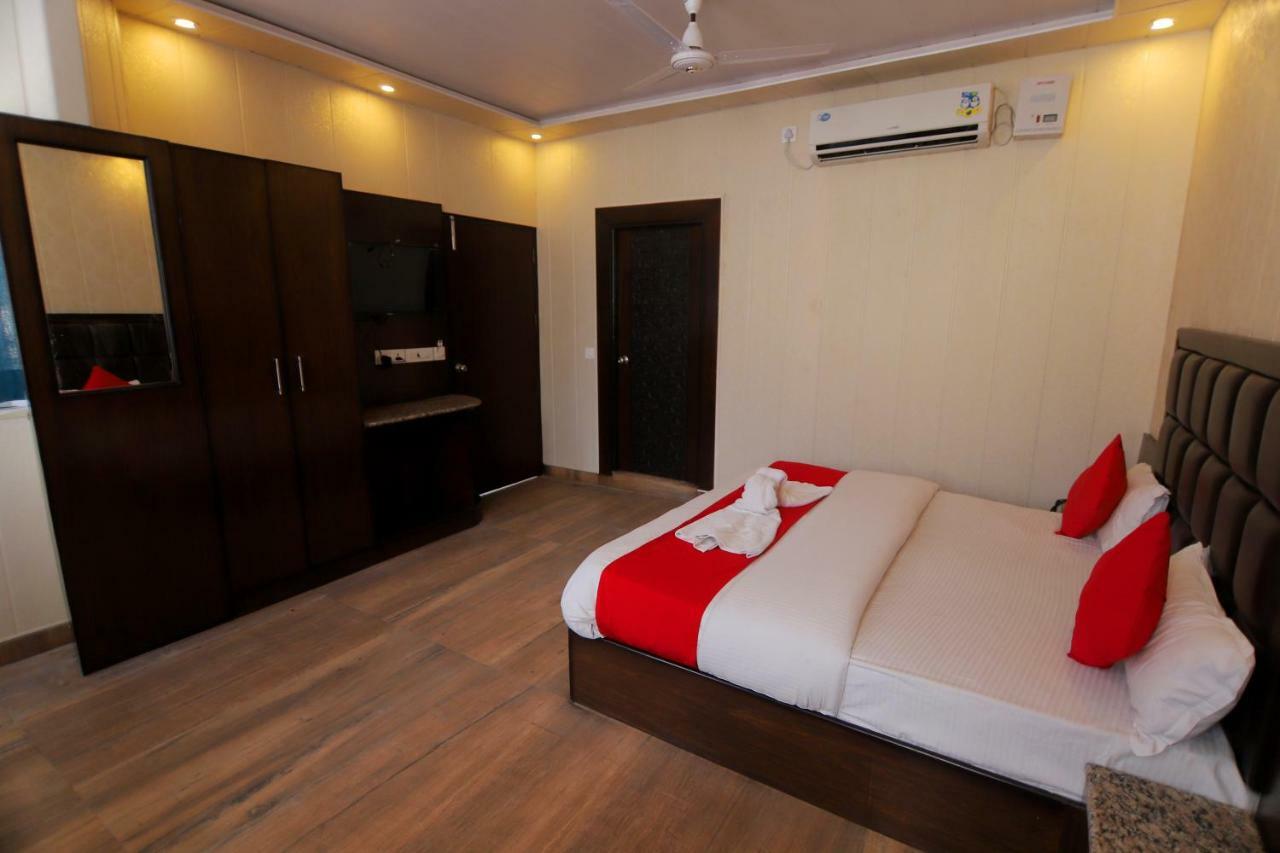 Hotel Sk International Rishikesh Bagian luar foto
